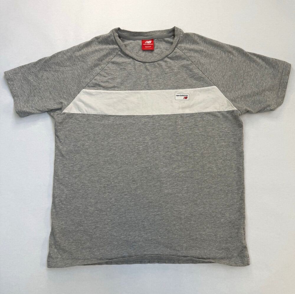 New Balance Men’s M Gray/White Colorblock Crew Neck Short Sleeve Cotton Logo Tee